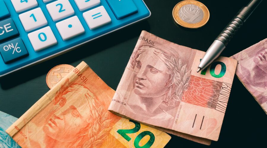 Como aderir ao apoio financeiro de dois salários mínimos voltado a trabalhadores do RS