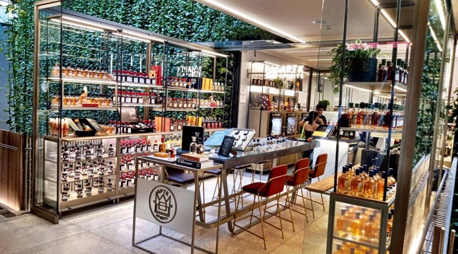 APTK Spirits, de alta coquetelaria, inicia expansão de franquias com abertura de seis lojas