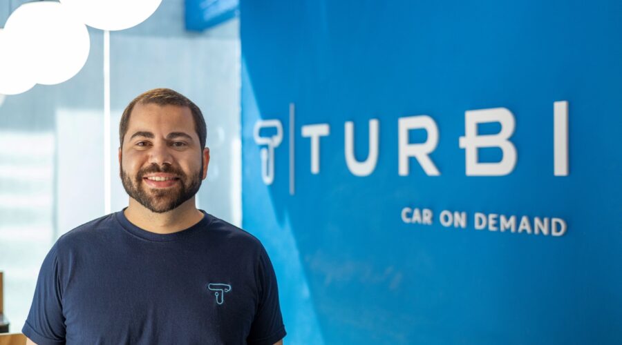 Turbi inicia venda de veículos seminovos e inaugura loja física em São Paulo