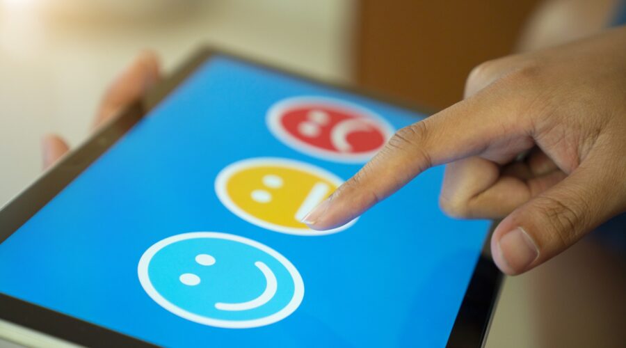Apenas 24% dos restaurantes respondem às avaliações dos clientes no Google, diz pesquisa