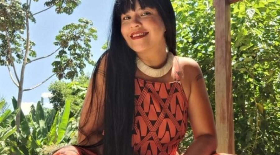 Empreendedora e estilista indígena dissemina saberes ancestrais por meio da moda