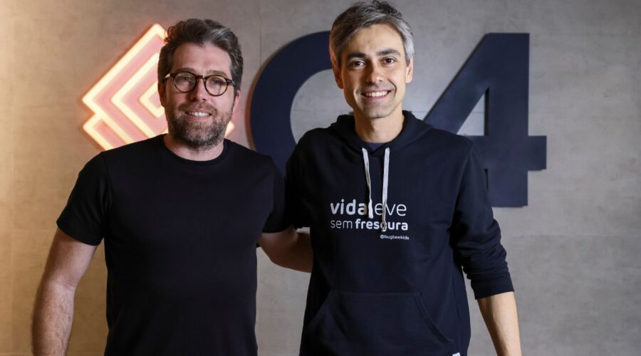 Amigos faturam R$ 35 milhões com marca de roupa infantil que cresceu após ‘crise dos 30’ dos sócios