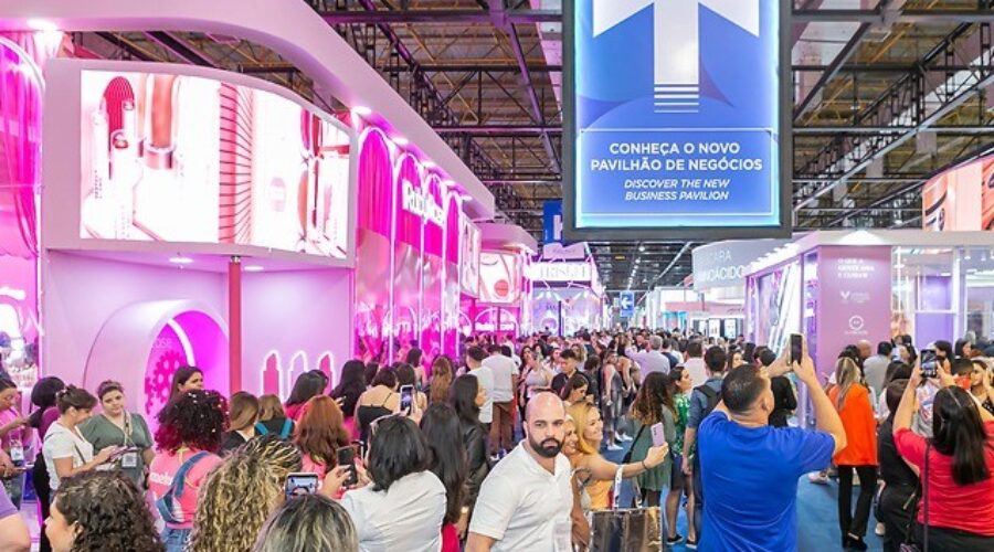 71% das clientes de beleza preferem a loja física em vez do e-commerce, mostra pesquisa