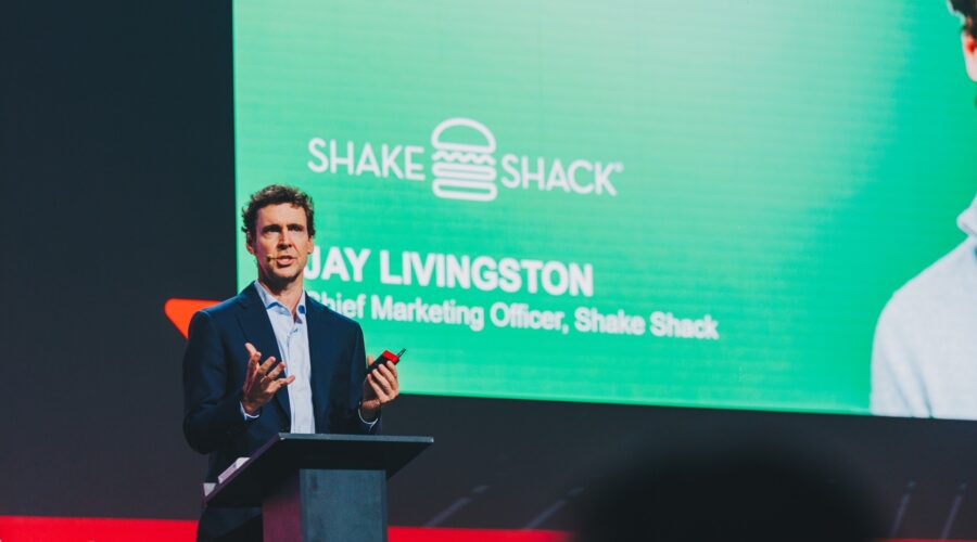 ‘Tenho confiança de que abriremos no Brasil’, diz CMO do Shake Shack
