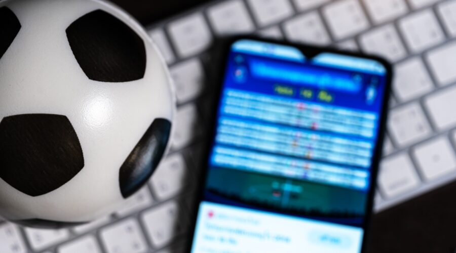 Anatel divulga lista com 2.027 páginas de bets a serem bloqueadas; Confira