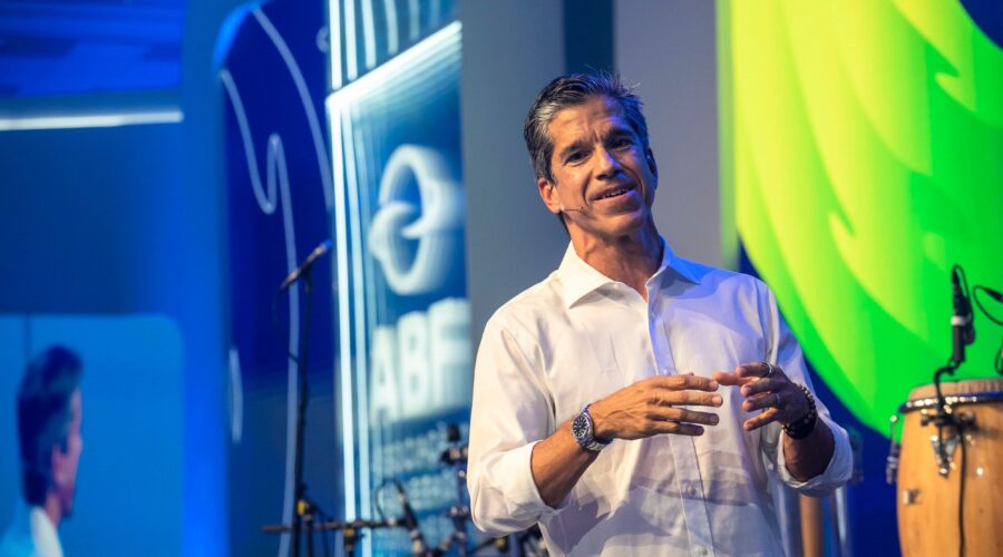 Multifranqueados estão presentes em 87% das redes, diz ABF